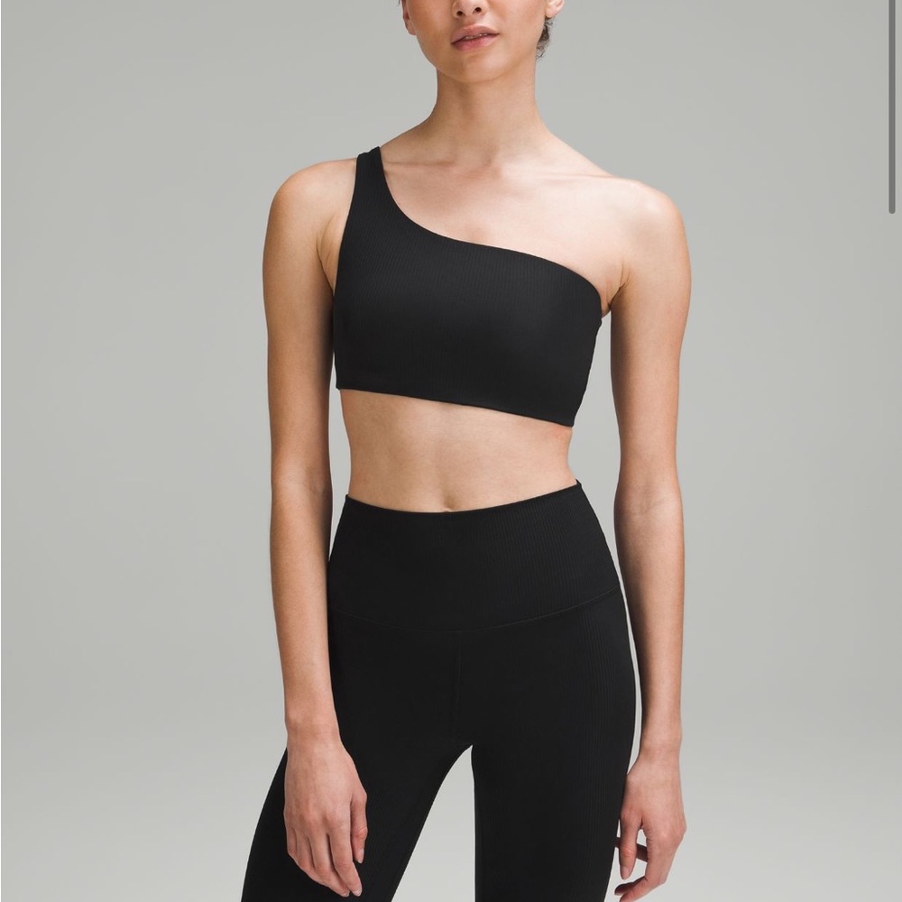 Lululemon Ribbed Nulu Asymmetrical Yoga Bra